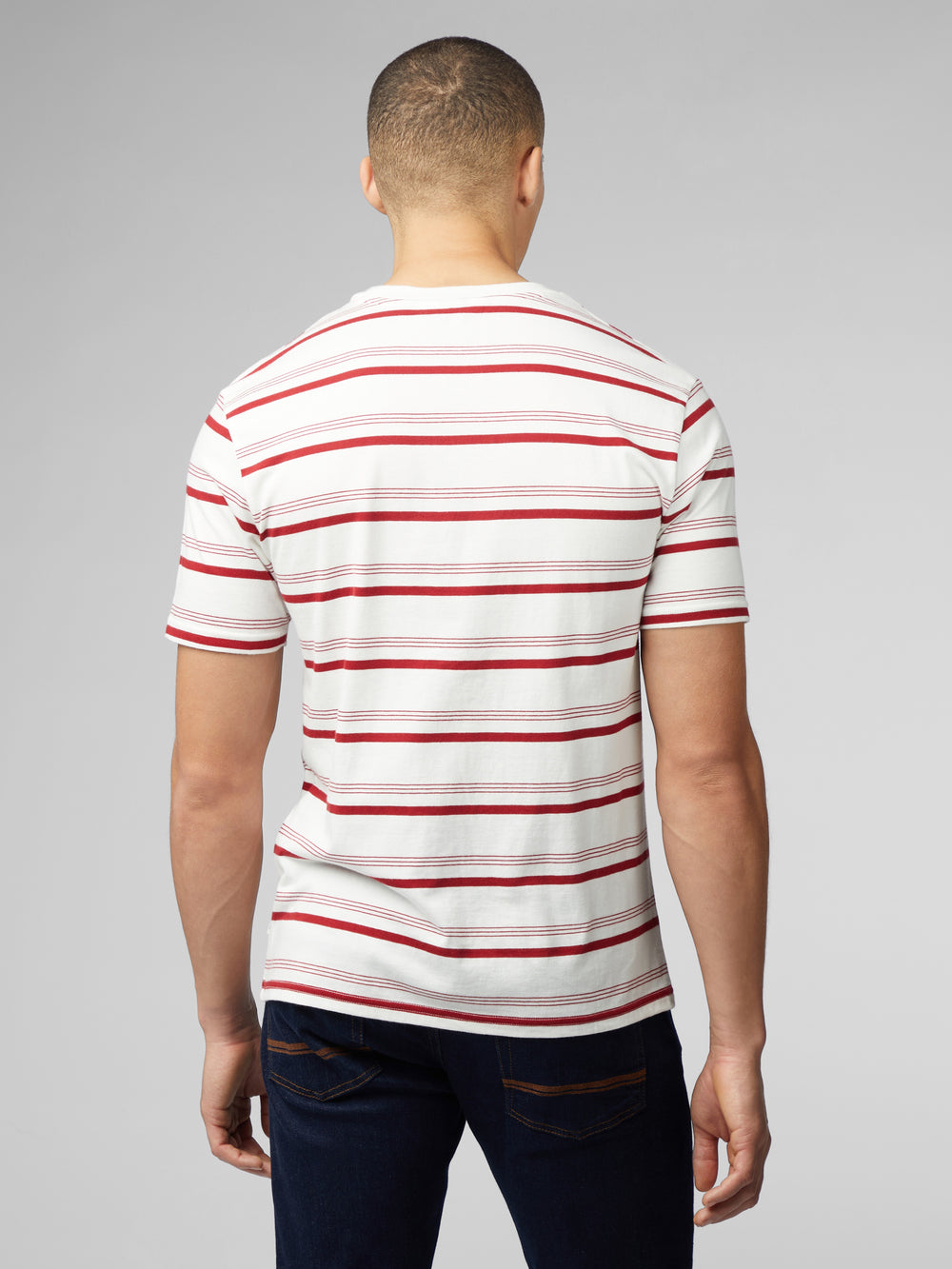 Camiseta Ben Sherman Signature Fine Stripe Blancas | 124-YDJLPS