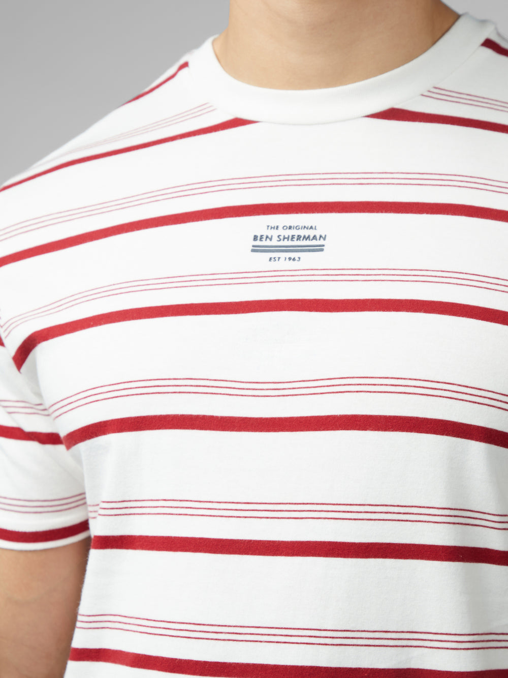 Camiseta Ben Sherman Signature Fine Stripe Blancas | 124-YDJLPS